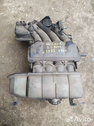 Впускной коллектор Skoda Octavia 2003 год 2.0 бенз
