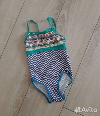 Купальники и шапочка плавания