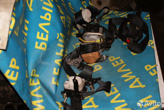 Ремни безопасности Nissan Cube