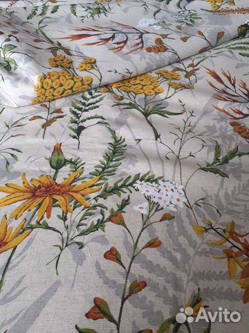 Скатерть 1,45х1,2 и шторы