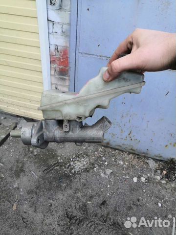 Тормозной цилиндр Toyota Avensis