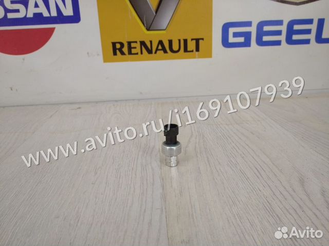 7700417506 датчик кондиционера renault