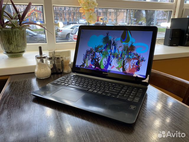 Sony/i3/8GB/SSD+HDD/740M/Для любых задач