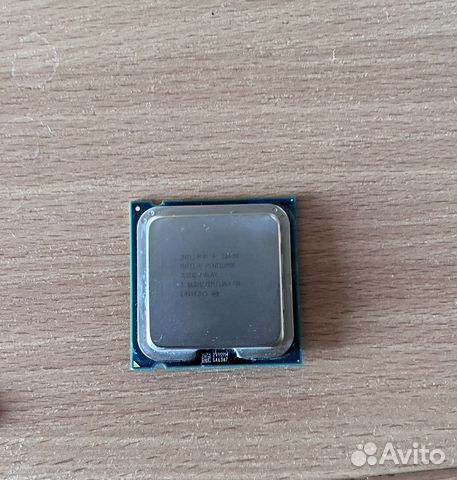 Процессор на 775 сокет