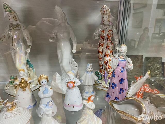 Статуэтки фарфор