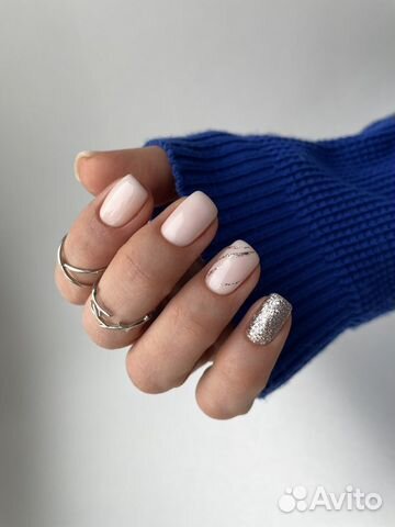Модель на маникюр с покрытием