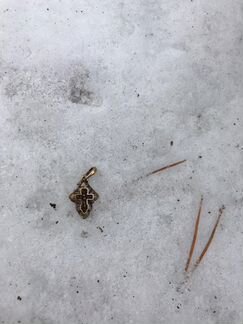 Поиск металлоискателем металлических предметов