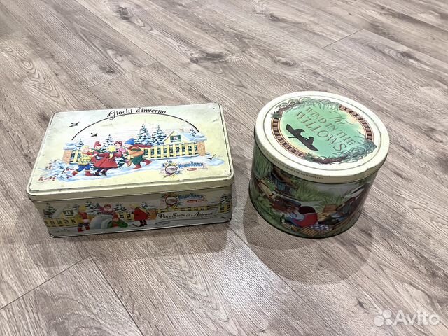 Винтажные жестяные коробки