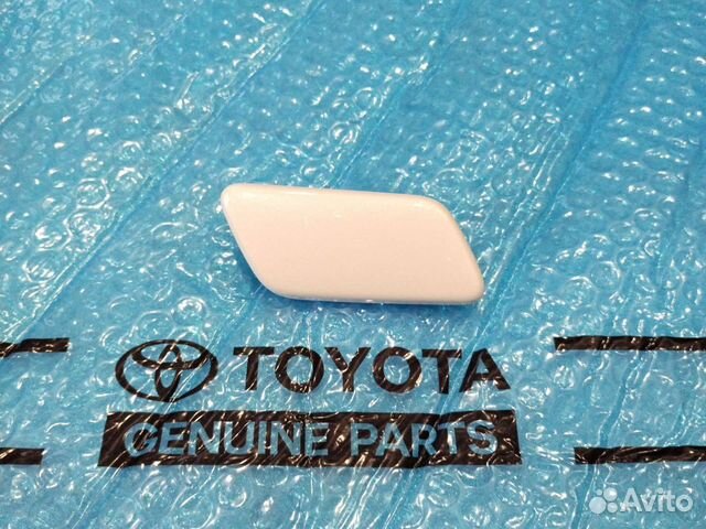 Крышка форсунки Lc 200 правая белый перл 12-15