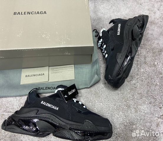 Кроссовки balenciaga triple s черные