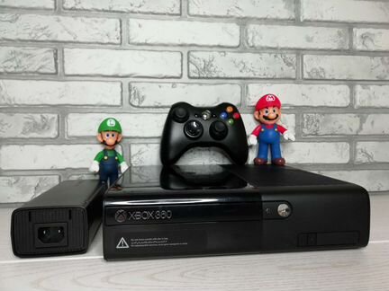 Xbox 360 Е 320GB
