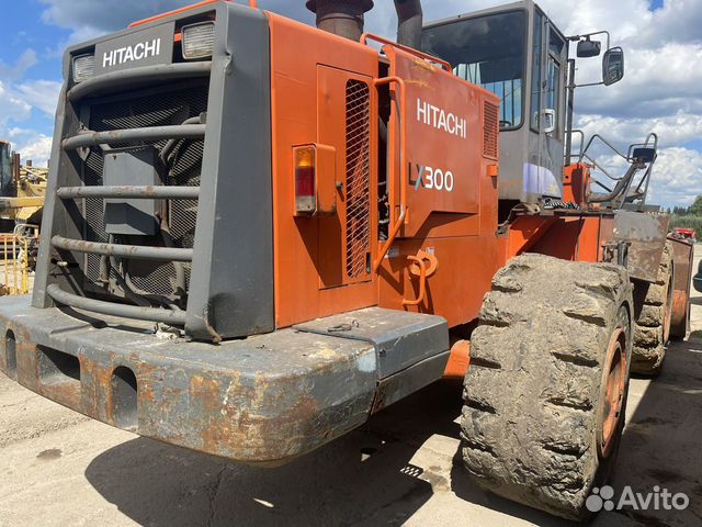 Фронтальный погрузчик HITACHI LX 300, 2005