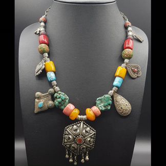 Бусы этнические с подвеской из серебра. Антик