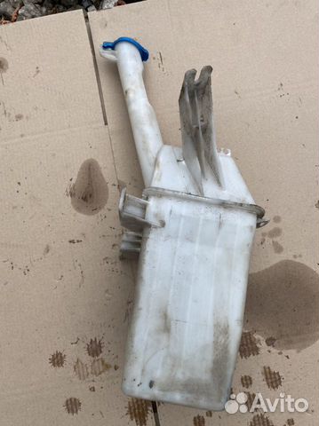 Бачок омывателя Kia Rio 3 / Hyundai Solaris