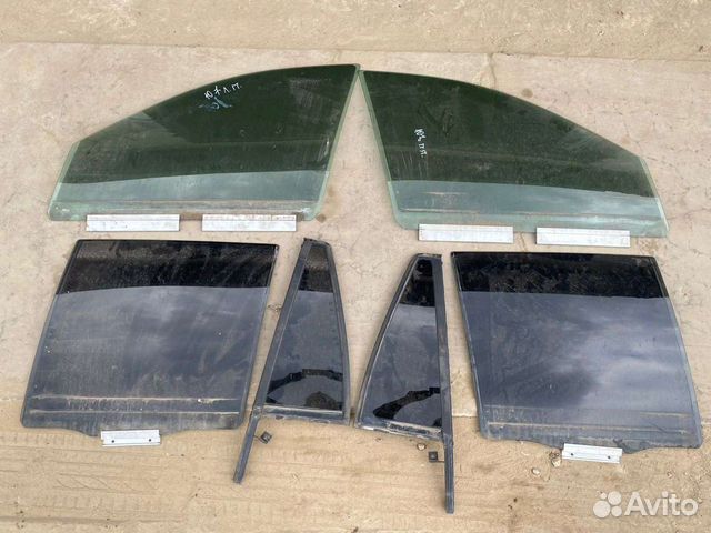 Стекло боковое volvo xc90
