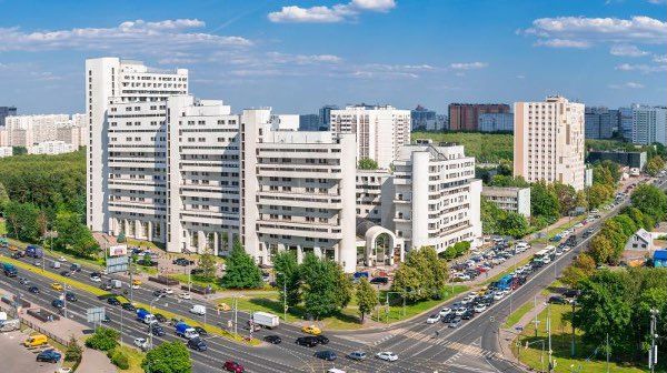 4 и более комнат Москва, Ленинский