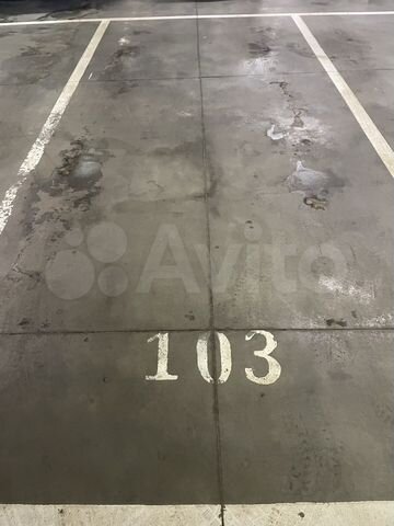 Машиноместо, 13 м²