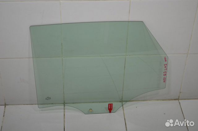 Стекло двери заднее левое Audi Q3 8U 2012