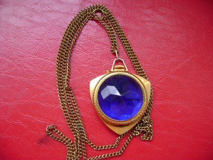 Часы кулон заря механические экспорт СССР