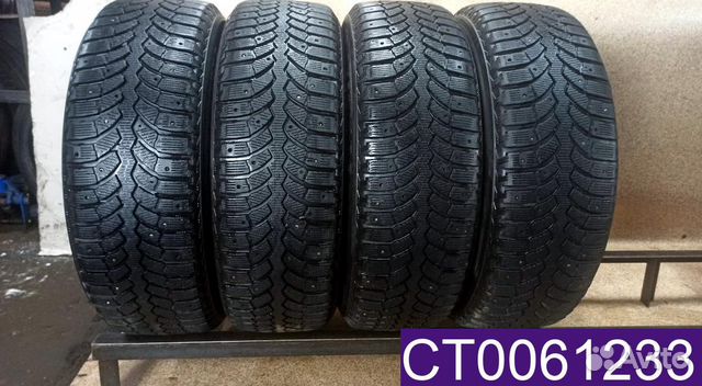 Bridgestone Blizzak Spike-01 235/65 R17 96T