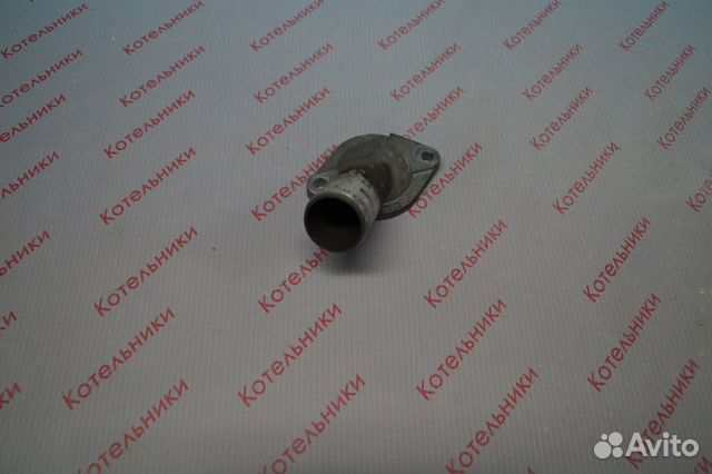 Nissan 13049-6N200 Крышка термостата