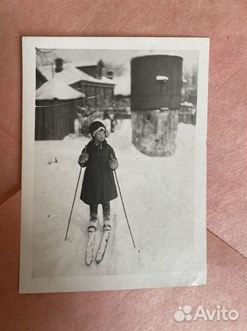 Фотография девочка на лыжах, ссср, начало 30-х г