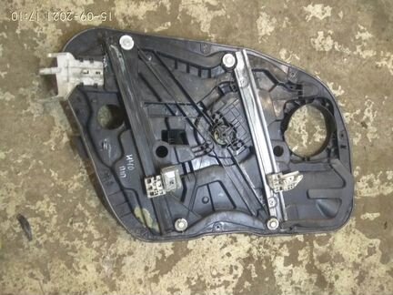 Стеклоподъемник на Хендай I40/ 2014 год