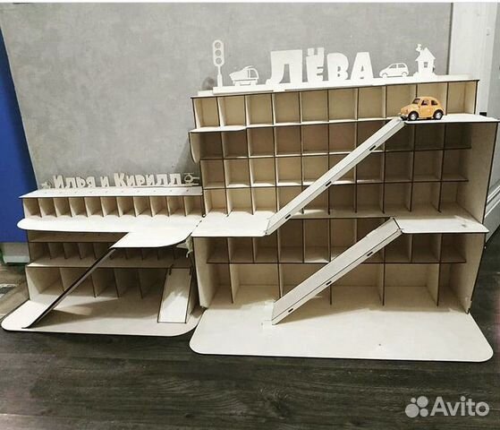 Именная парковка для машинок