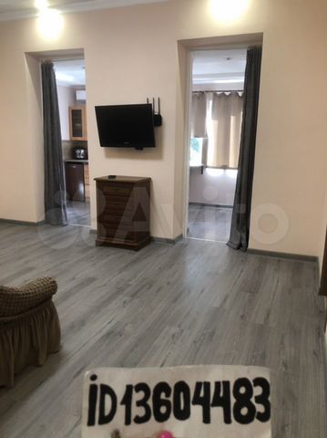 Дом 100 м² на участке 1 сот.