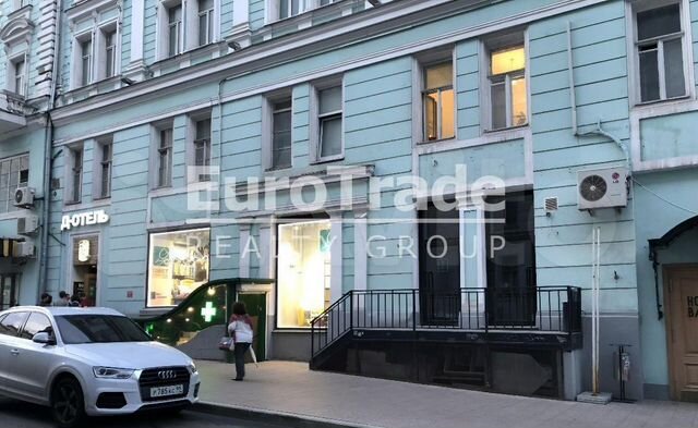 Сдам торговое помещение, 320 м²