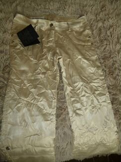 Легкие и стильные удлин шорты с эффектом помятости