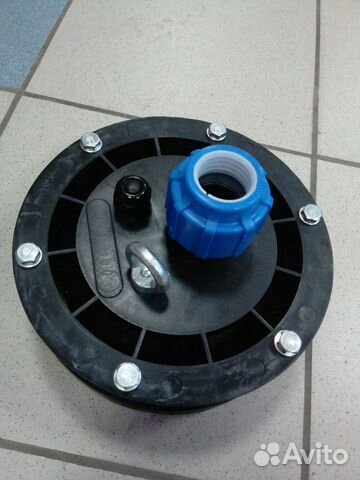 Оголовок скважинный