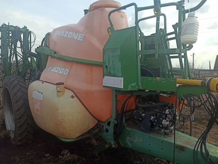 Опрыскиватель Amazone UX5200, 2009