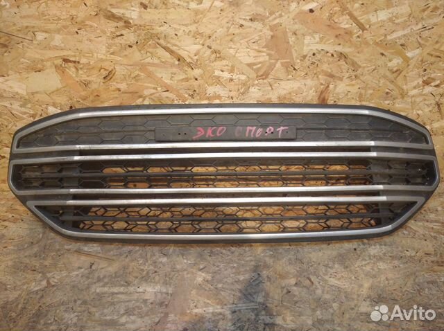 Решетка радиатора Ford EcoSport