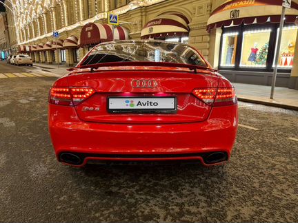 Audi RS5, 2011