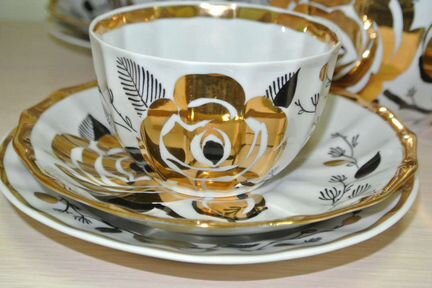 Чашка золотая роза вербилки