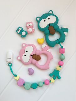 Грызунки, слингобусы, держатели для пустышек