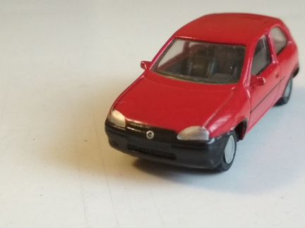 Модель Opel Corsa 1:66, Радон, 1995 год
