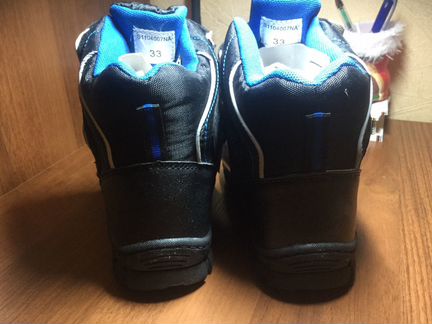 Зимние ботинки