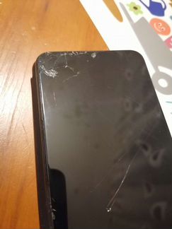 Смартфон Huawei P smart 2019