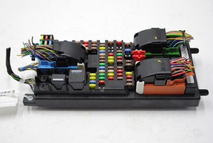 Блок предохранителей Land Rover Range Rover 4