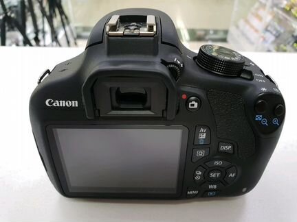 Canon EOS 1200D Kit 18-55mm III