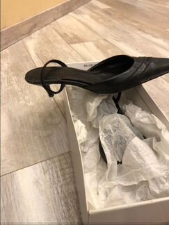 Босоножки Naf Naf