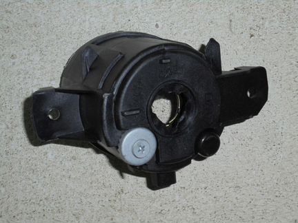 Фара противотуманная Nissan Qashqai правая