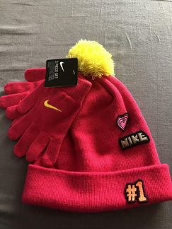 Комплект шапка и Перчатки Nike/новые