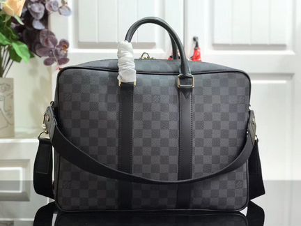 Портфель Louis Vuitton оригинальное исполнение