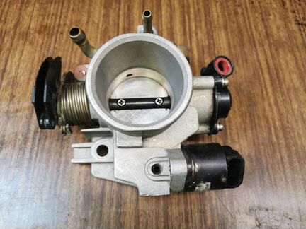 Дроссельная заслонка Ваз 2112