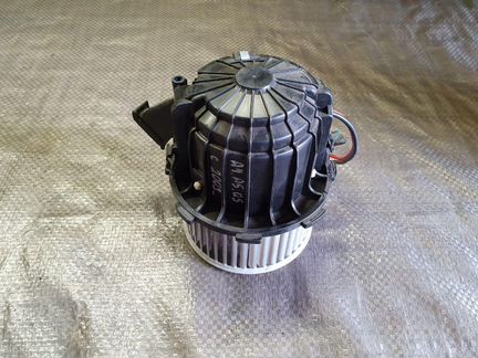 Моторчик печки Audi A4 B8/8K (рестайлинг) 2012г