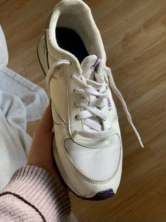 Кроссовки женские reebok как новые оригинал