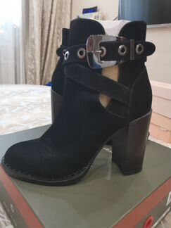 Ботинки женские